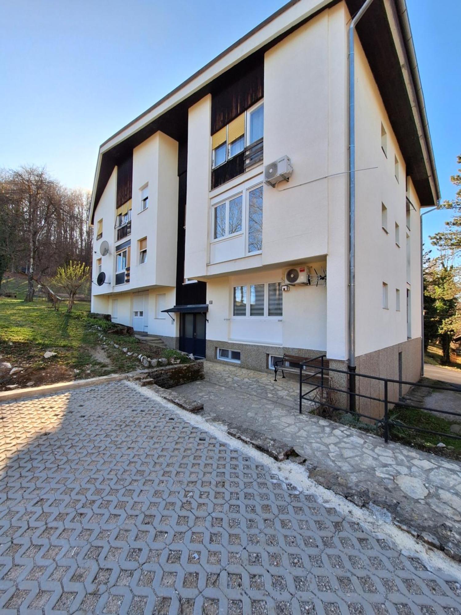 Apartment Yoya Плитвицкие озёра Экстерьер фото